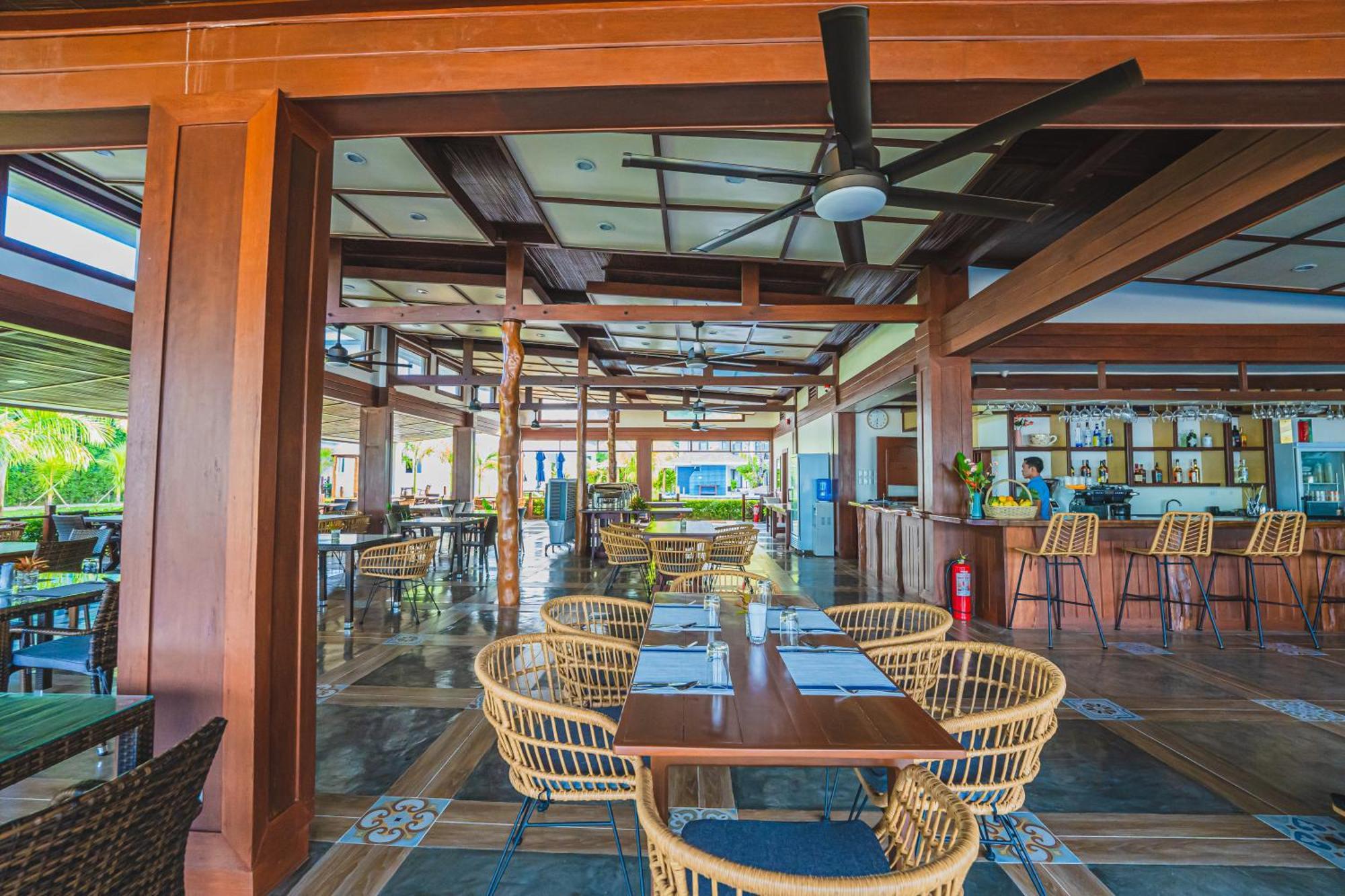 Ora Beach Resort Ель-Нідо Екстер'єр фото